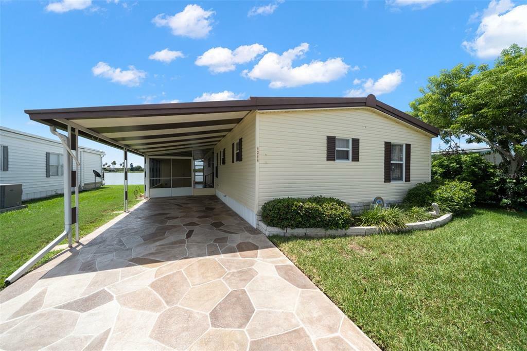 Property Photo:  3832 Bywater Drive  FL 34691 