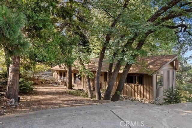 Property Photo:  1924 Willow  CA 92382 