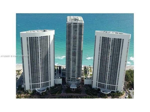 Property Photo:  1830 S Ocean Dr 4403  FL 33009 