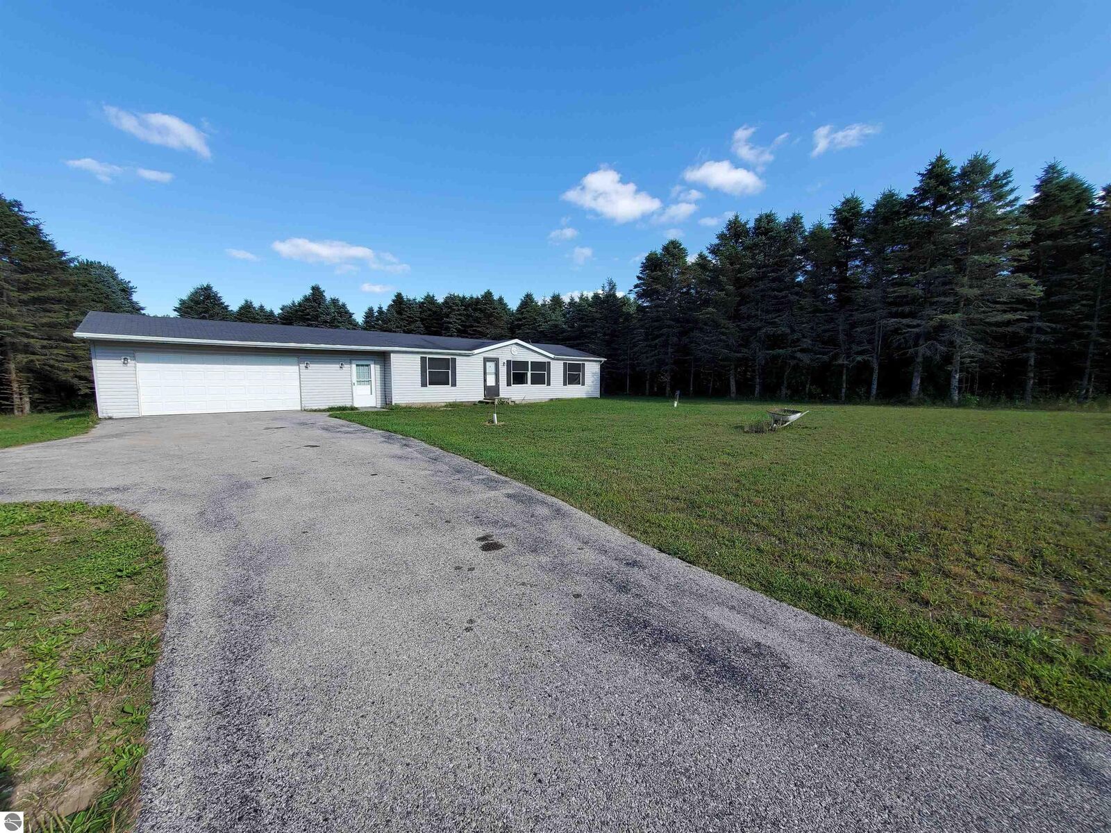 Property Photo:  9095 N 1 Road  MI 49625 