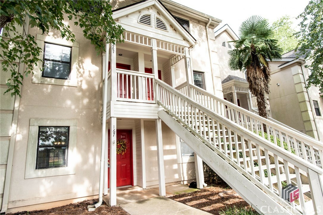 Property Photo: 290 Appleby Drive 167 GA 30605