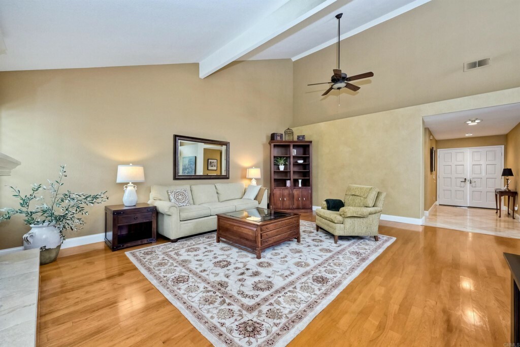 Property Photo: 4886 Galicia Way CA 92056
