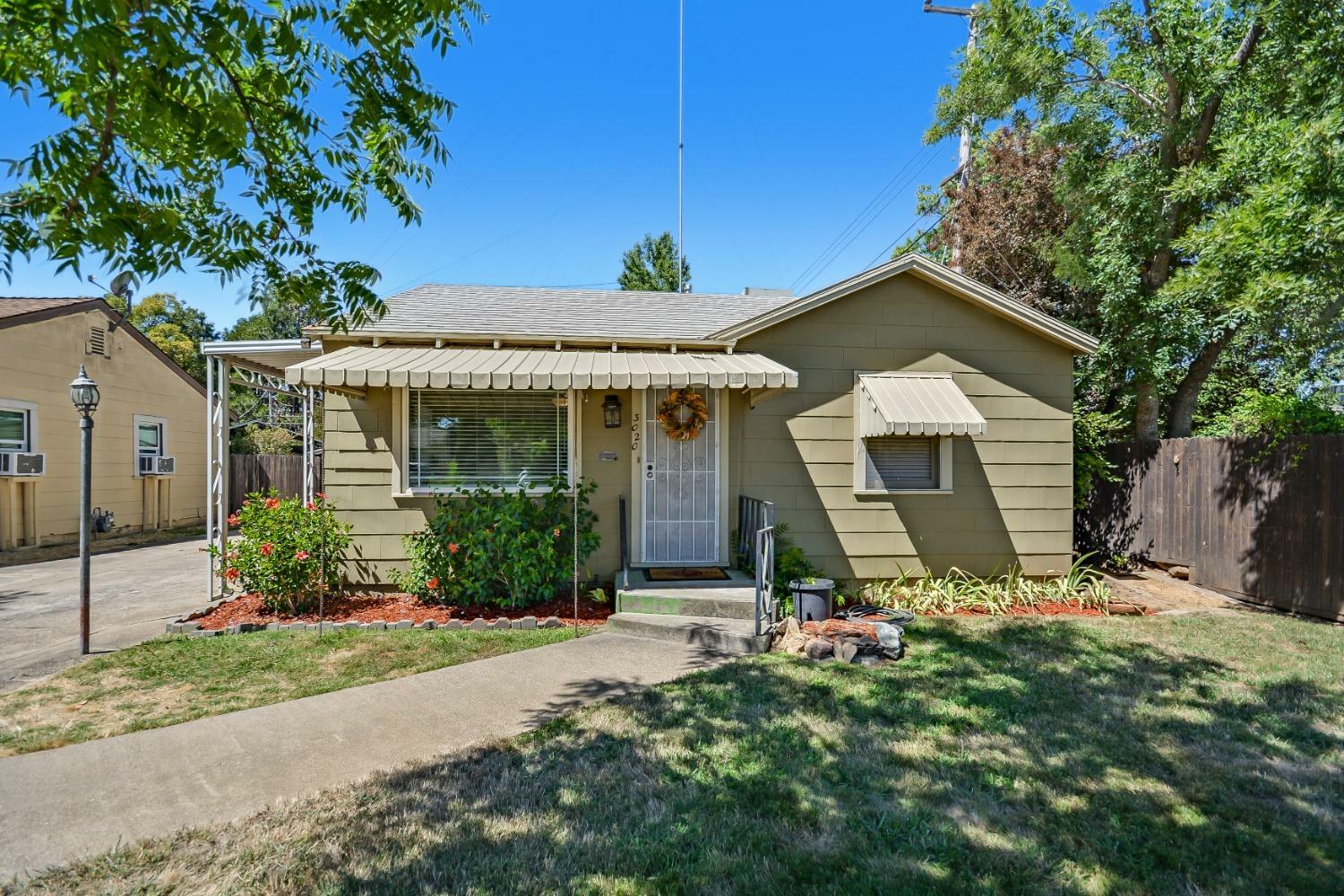 Property Photo:  3020 64th Street  CA 95820 