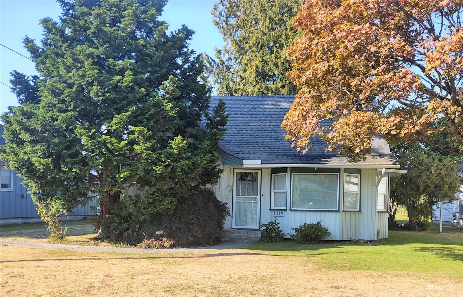 Property Photo:  1014 E Talcott Street  WA 98284 
