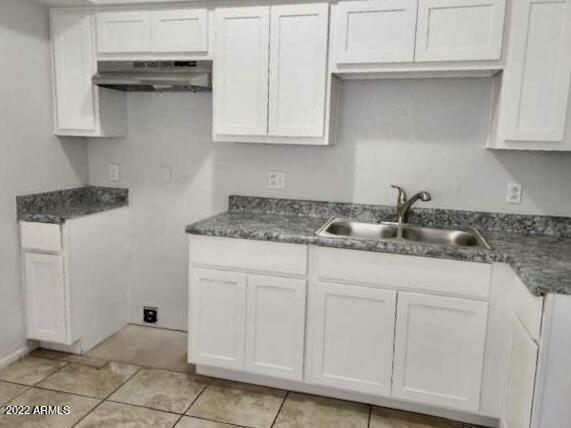 Property Photo: 2844 E Monte Cristo Avenue 102 AZ 85032