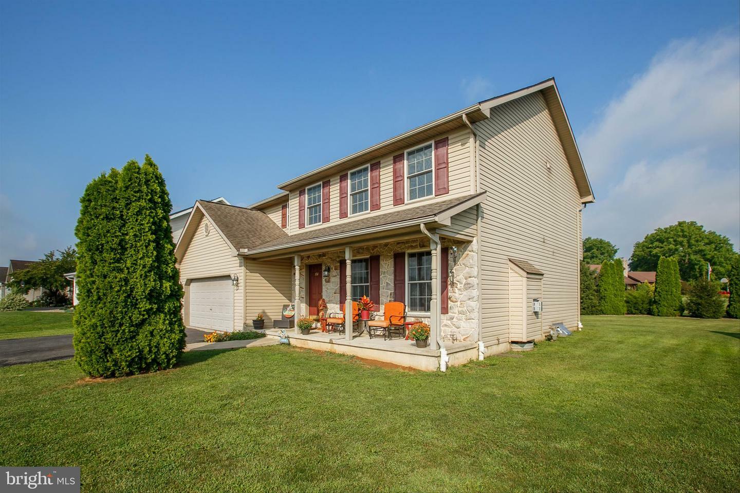 Property Photo:  37 Creek Drive  PA 17026 