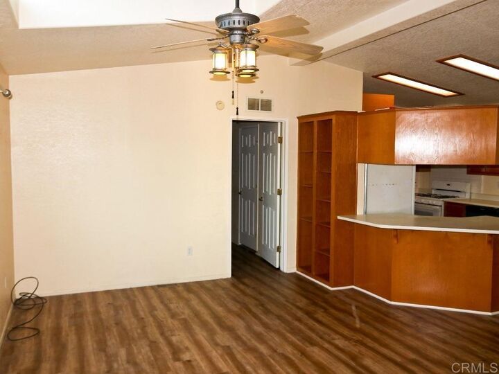 Property Photo:  211 N Citrus Avenue 127  CA 92027 