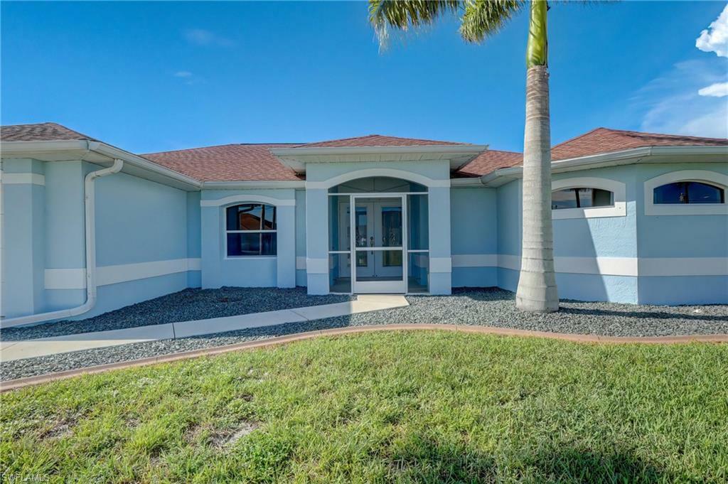 Property Photo: 1722 NW 18th St FL 33993