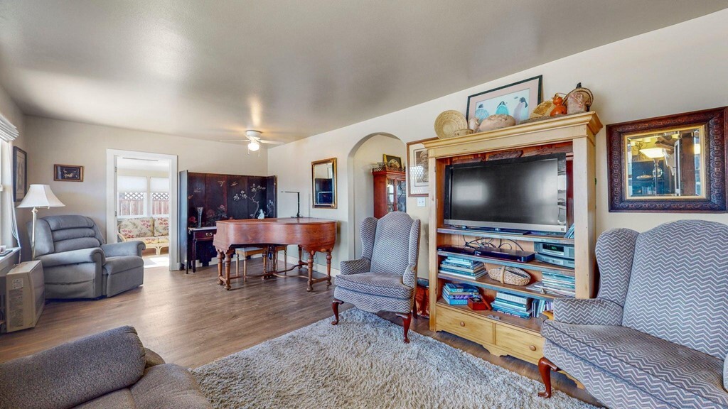 Property Photo: 157 Livingston Street CA 95437