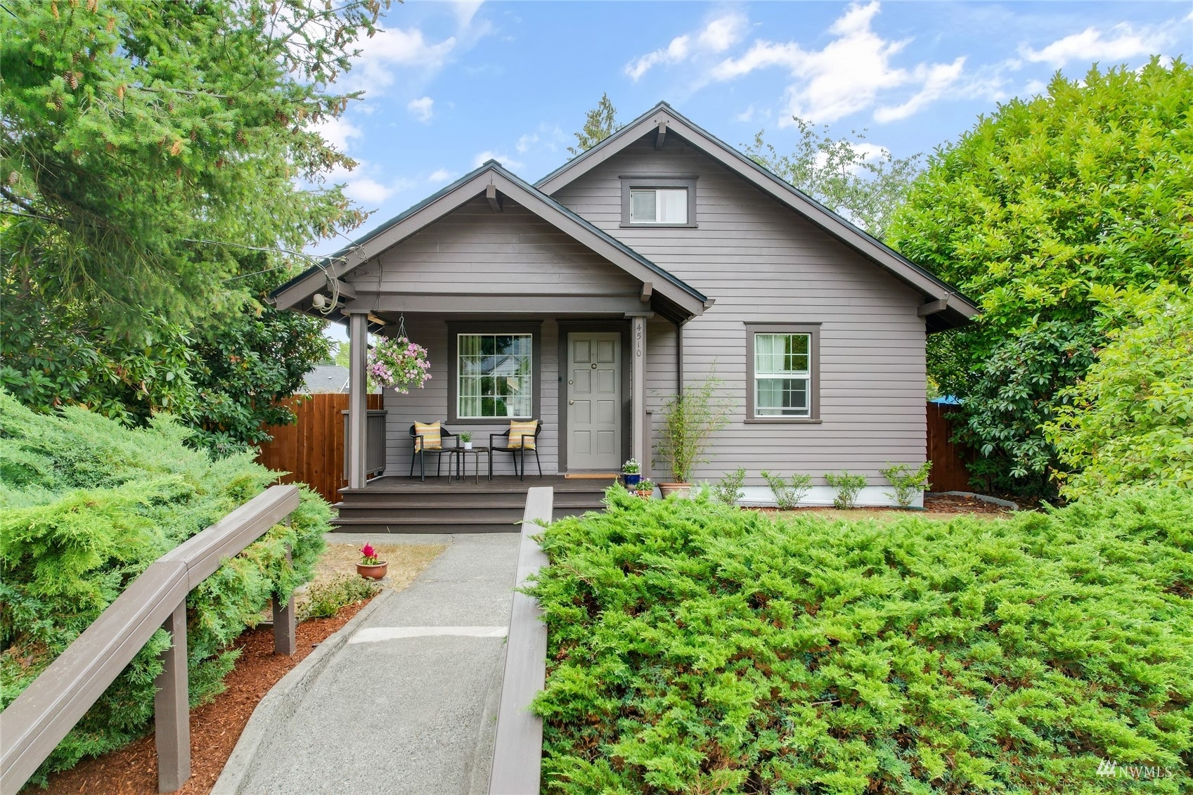 Property Photo:  4510 N 11th Street  WA 98406 