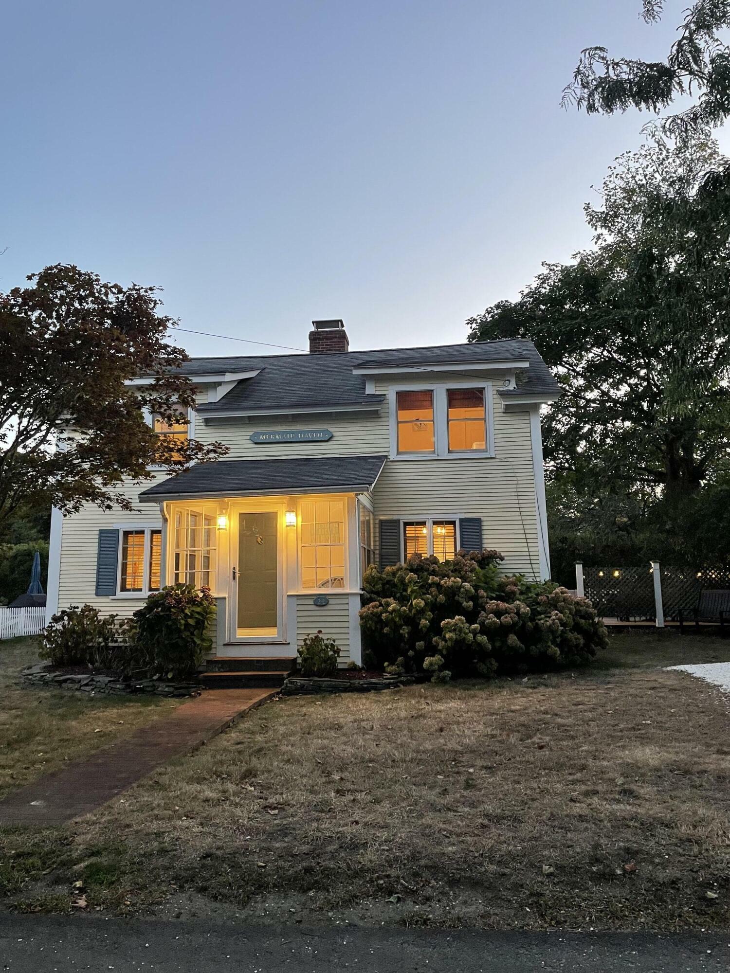 Property Photo:  24 Shattuck Place  MA 02633 