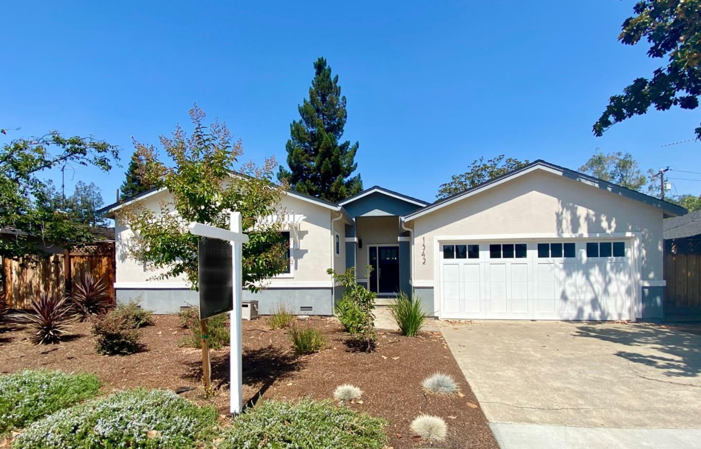 Property Photo:  1542 Melba Court  CA 94040 