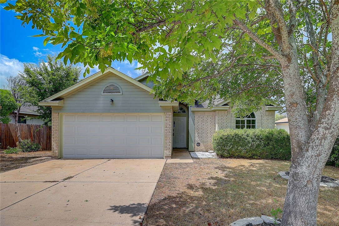 Property Photo:  803 Deercreek Lane  TX 78641 