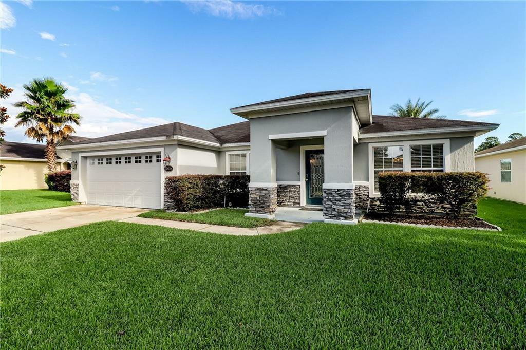 Property Photo:  75156 Brookwood Drive  FL 32097 