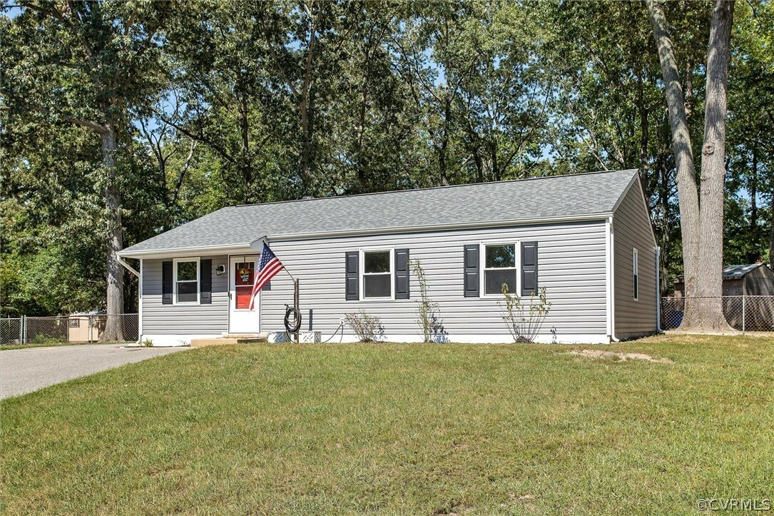 Property Photo: 9303 Windwood Court VA 23237