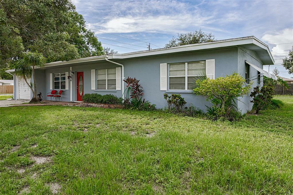 Property Photo:  5216 30th Street W  FL 34207 