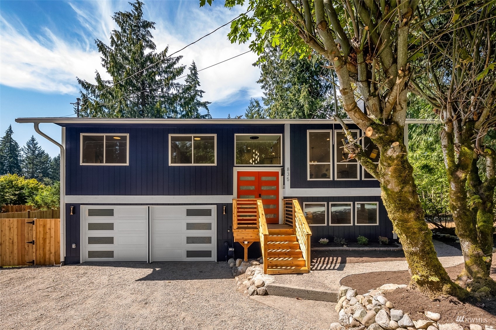 Property Photo:  835 212th Avenue NE  WA 98074 