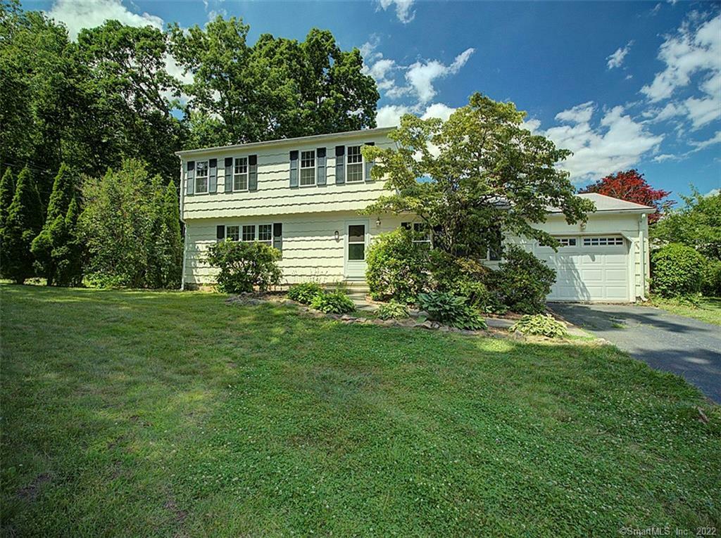 Property Photo:  7 Pondwood Court  CT 06518 