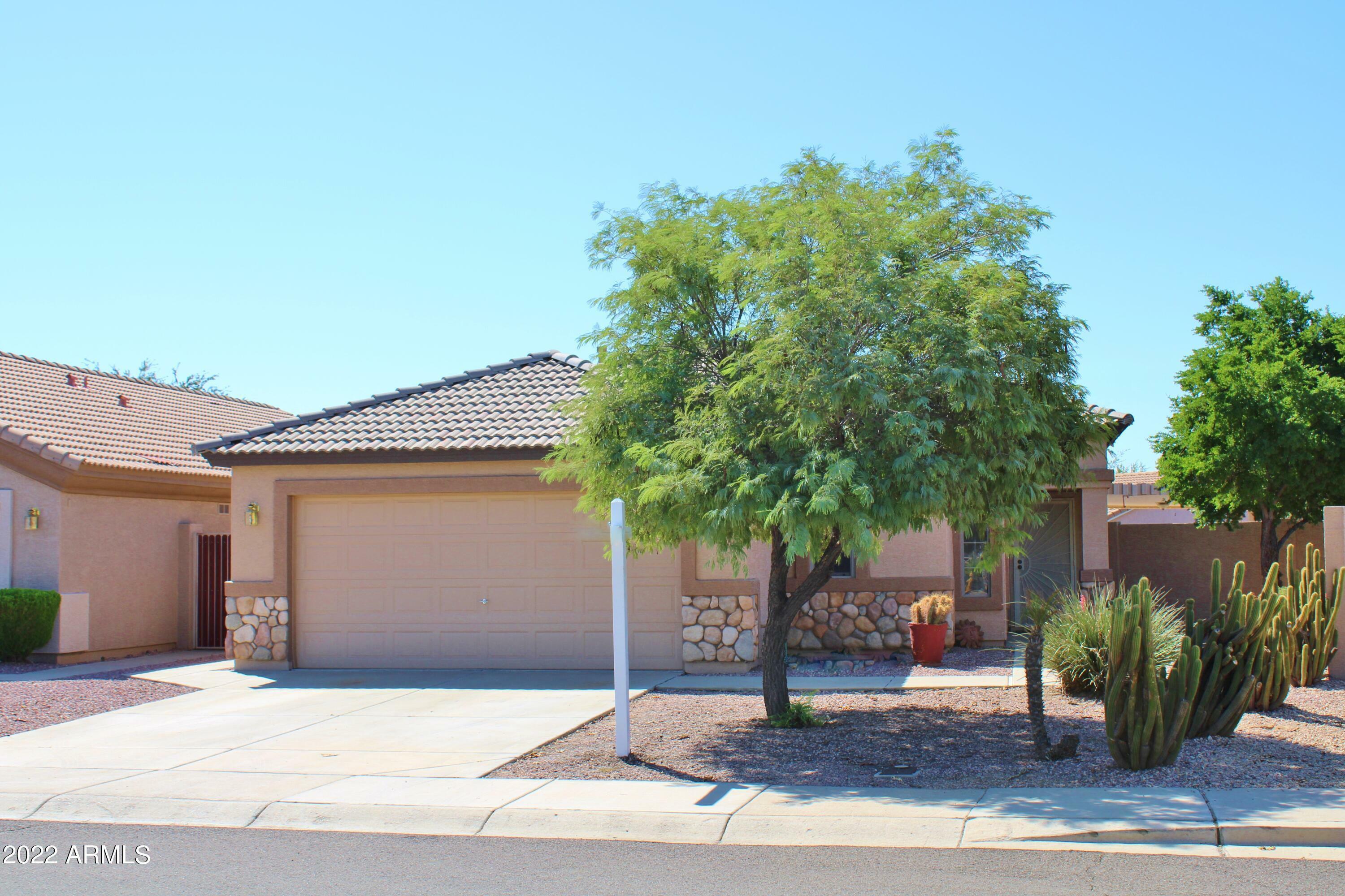 Property Photo:  10407 W Tonopah Drive  AZ 85382 