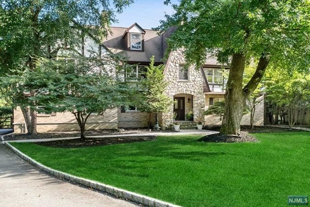 Property Photo: 823 Alison Drive NJ 07675