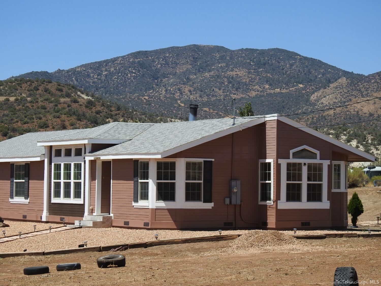 Property Photo:  11601 Bonanza Drive  CA 93561 