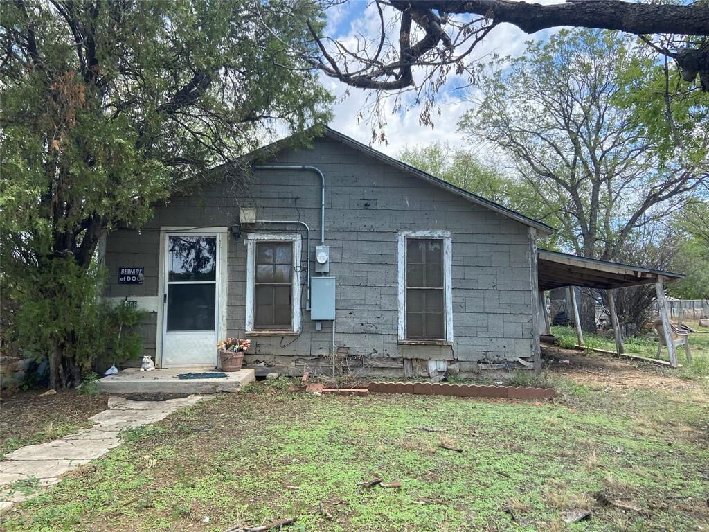 Property Photo:  2508 Waco Street  TX 76801 
