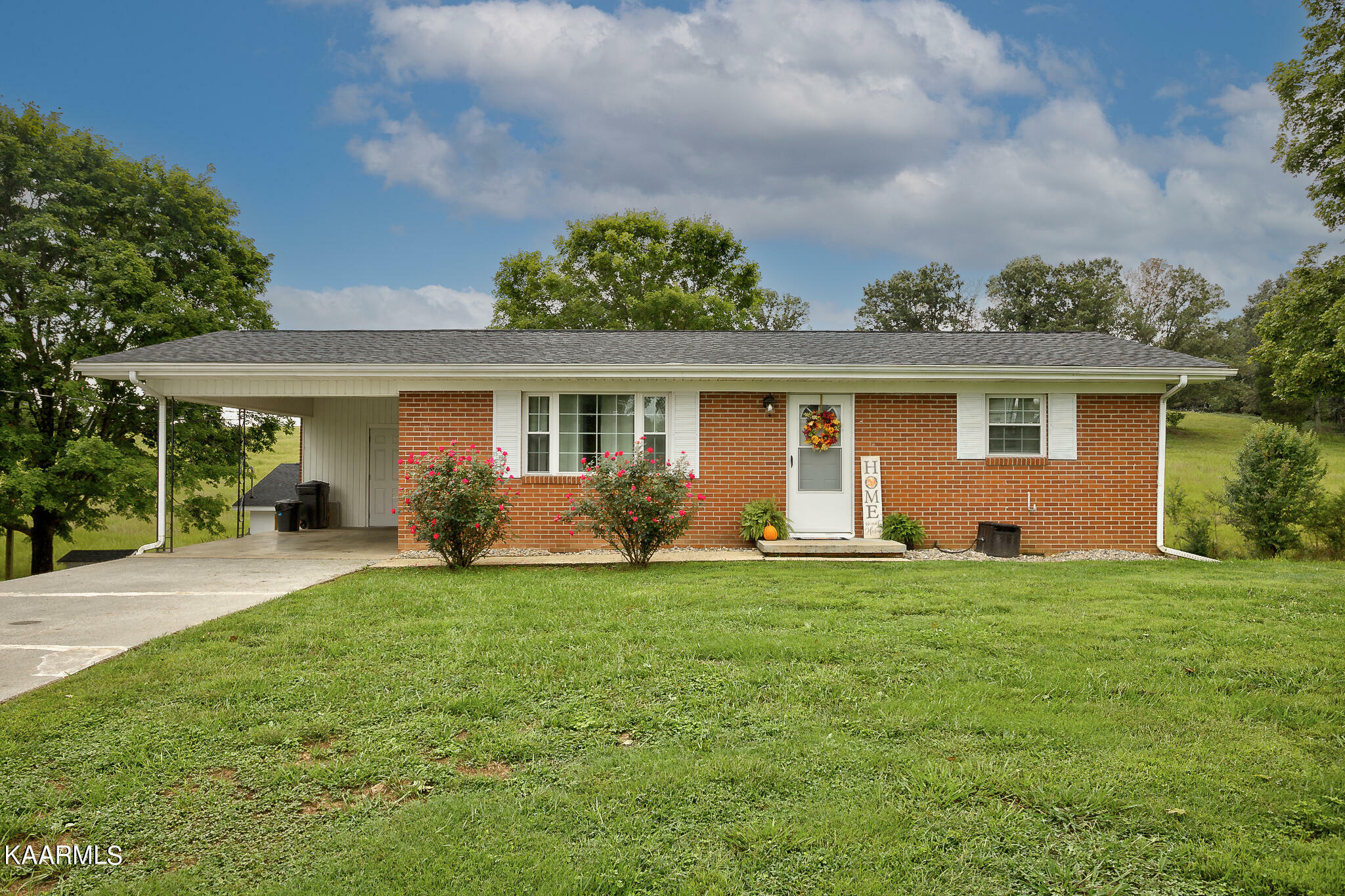 Property Photo:  2446 Sweetwater Vonore Rd  TN 37874 