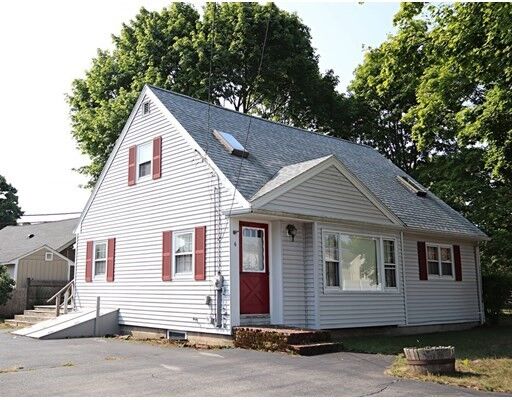 Property Photo:  6 Carver Street  MA 01906 
