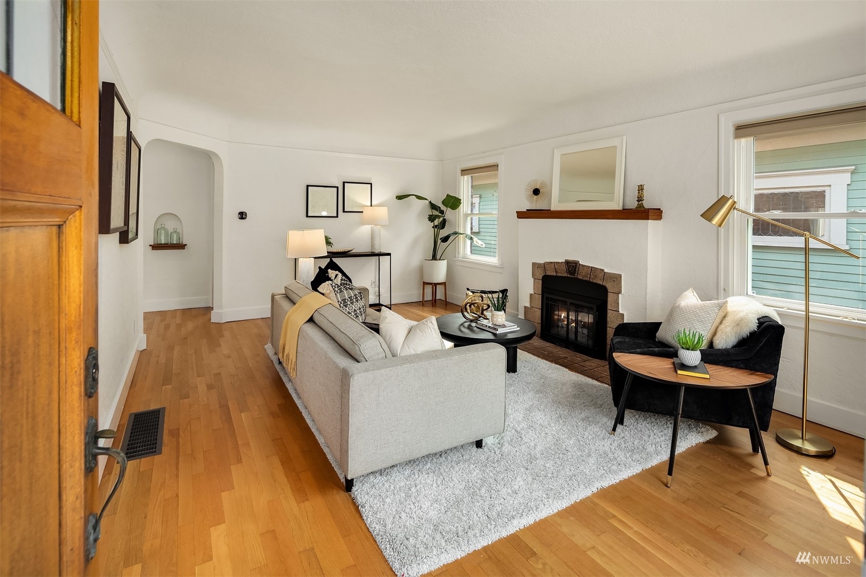 Property Photo: 7008 19th Avenue NW WA 98117