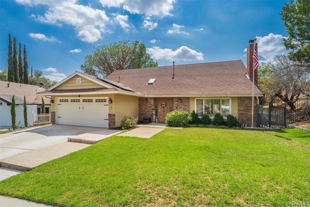 Property Photo: 16624 Nearview Drive CA 91387