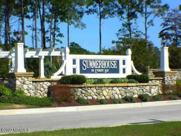 Property Photo: 842 Lake Willow Way NC 28445