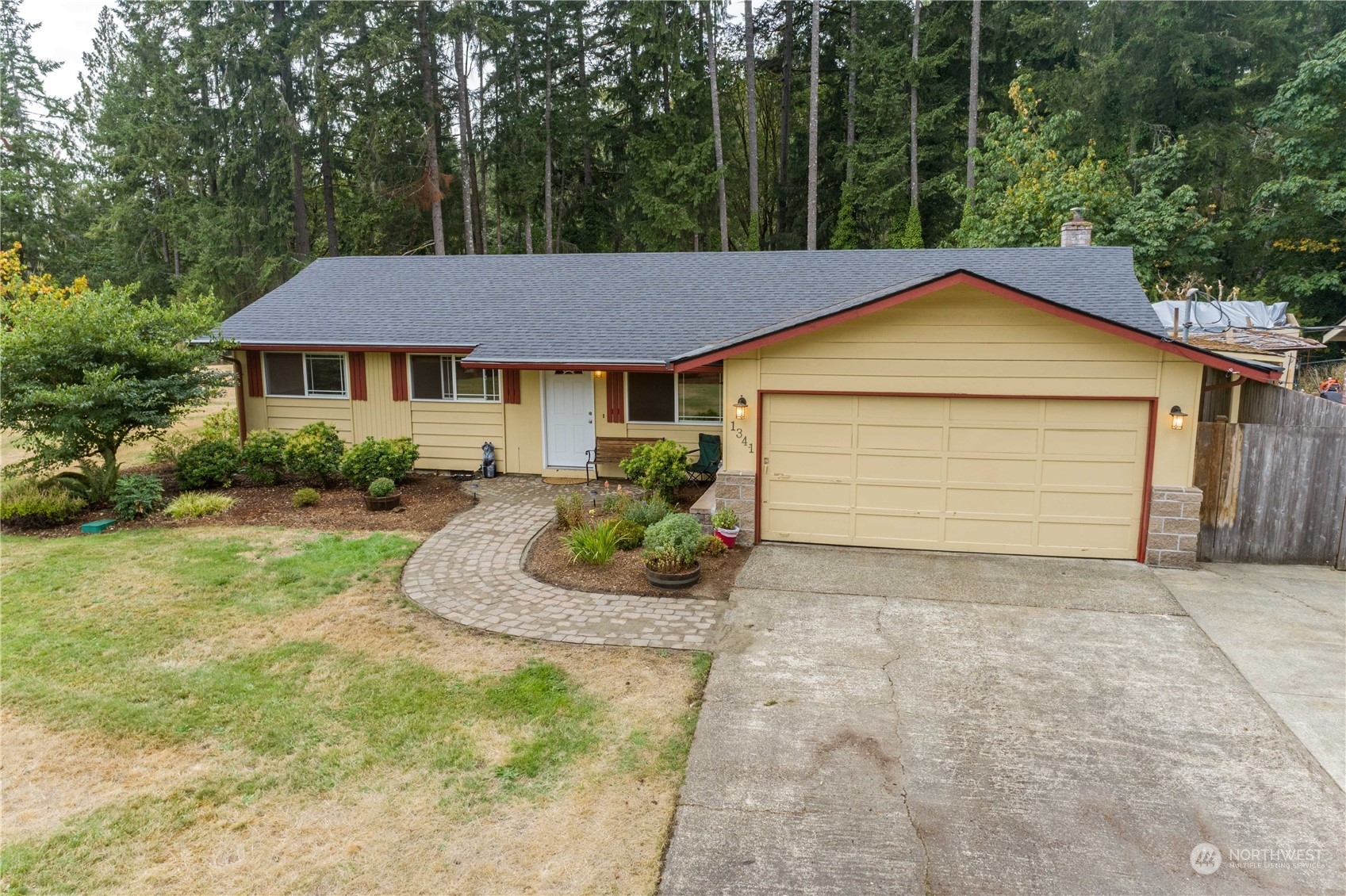 Property Photo:  1341 Jones Street  WA 98584 