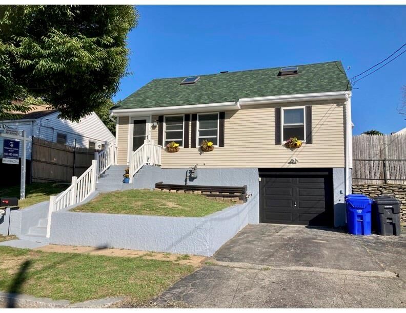 Property Photo:  162 South Rose St  RI 02914 