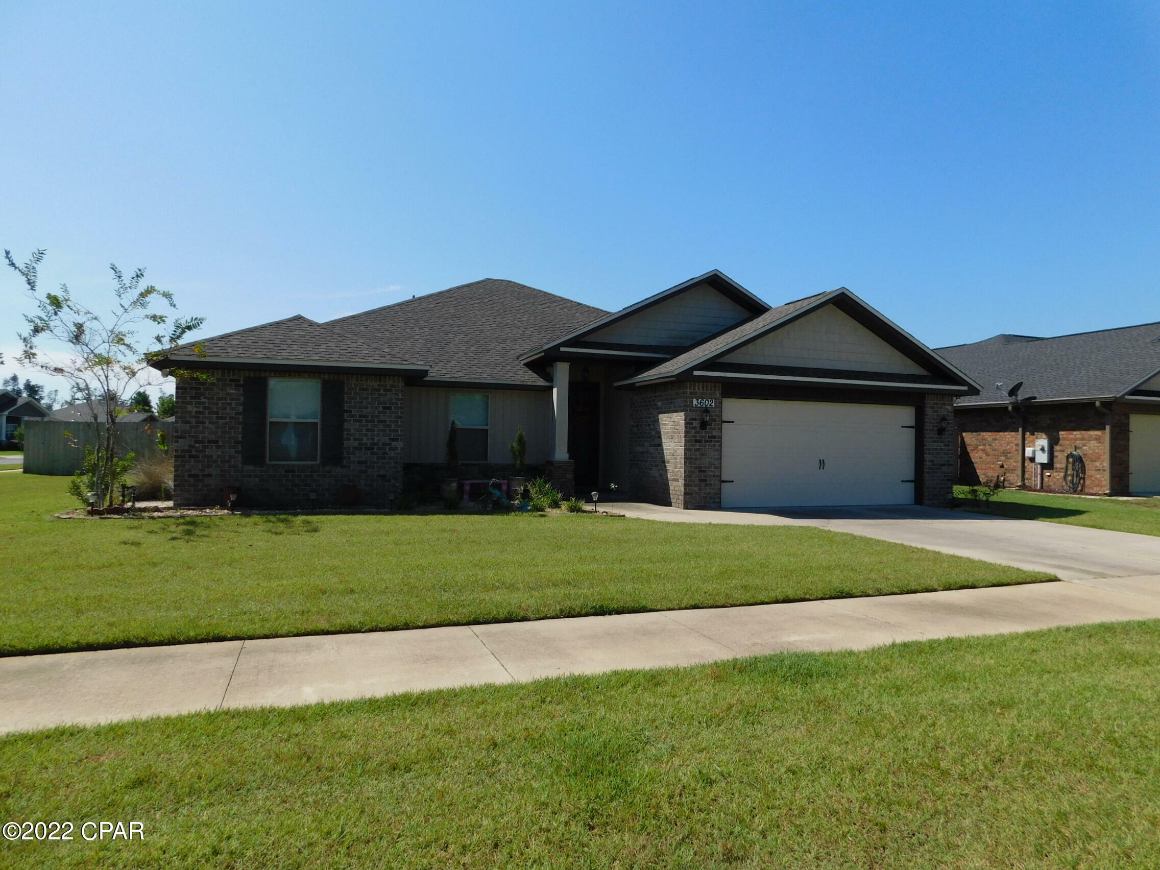 Property Photo: 3602 Azalea Court FL 32405