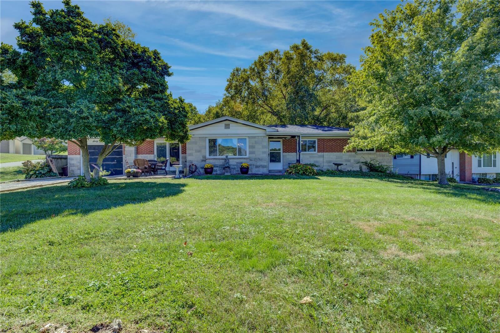 Property Photo: 65 E Lakewood Drive MO 63026