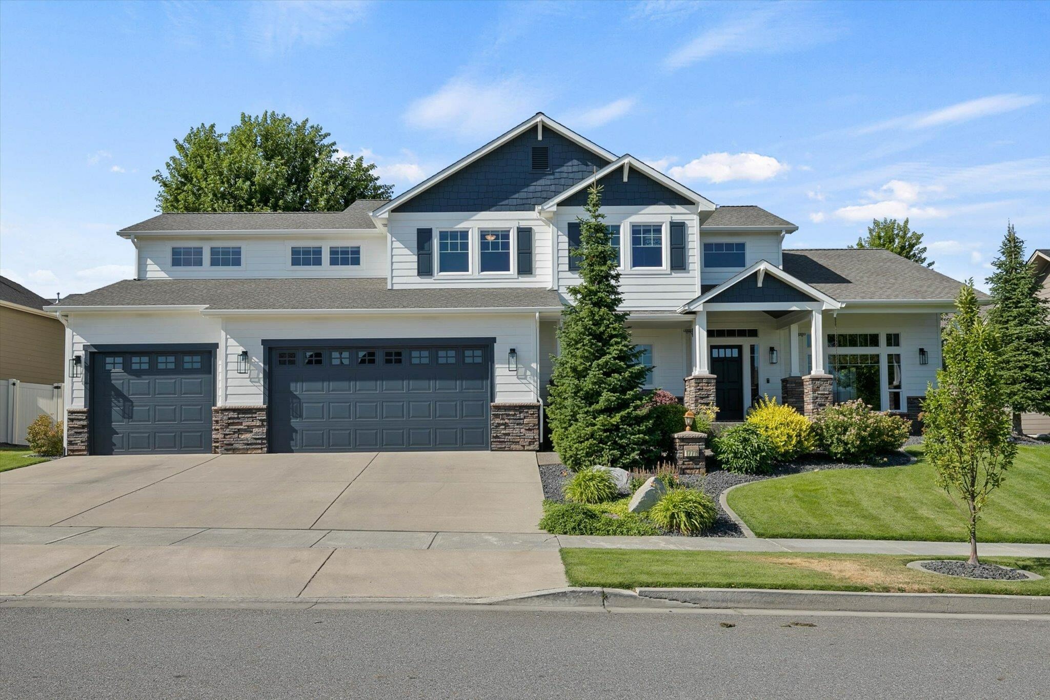 Property Photo:  17719 E Apollo Rd  WA 99016 