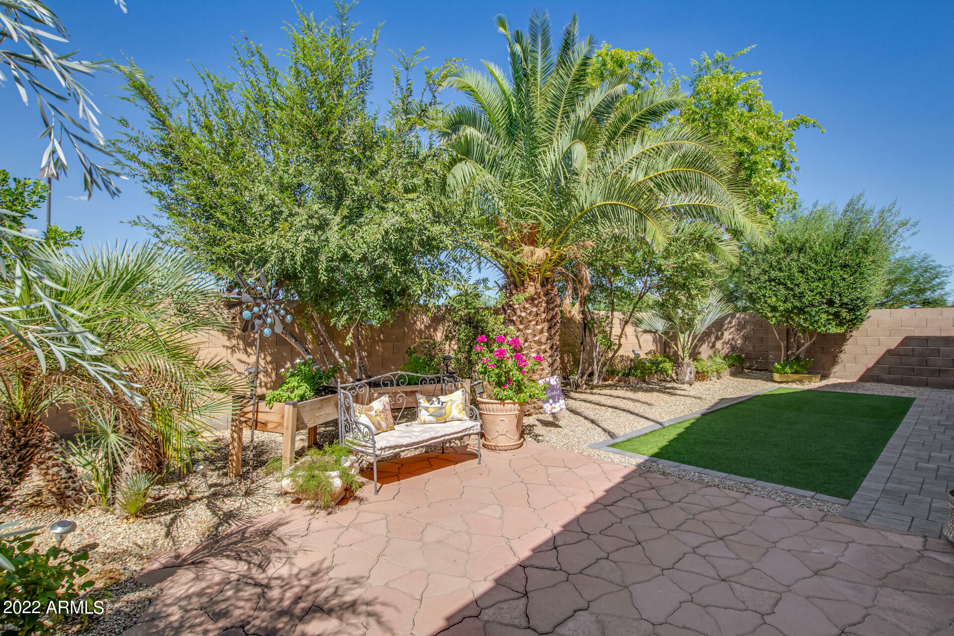 Property Photo:  44368 W Eddie Way  AZ 85138 