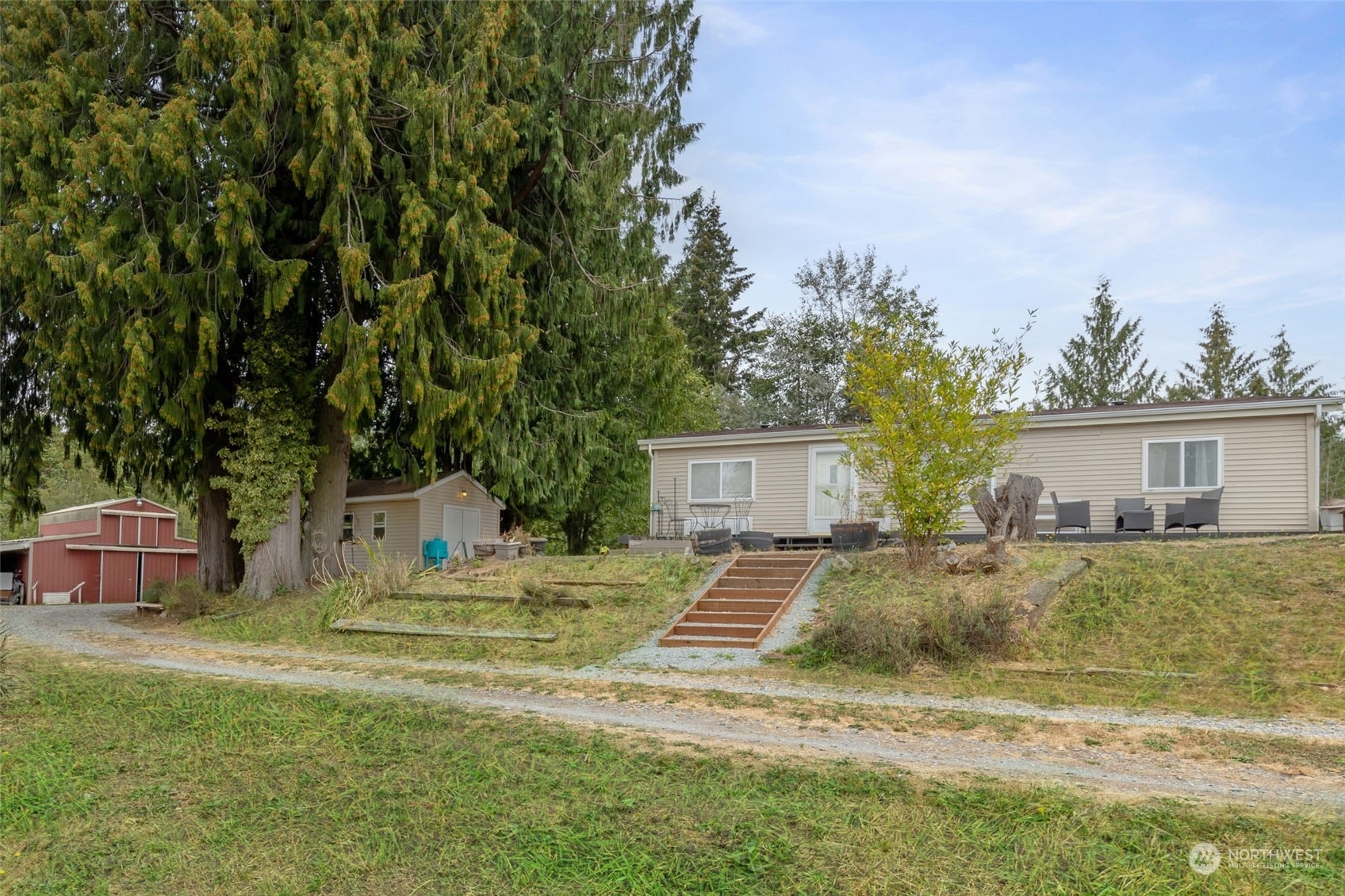 Property Photo:  11815 224th Street E  WA 98338 