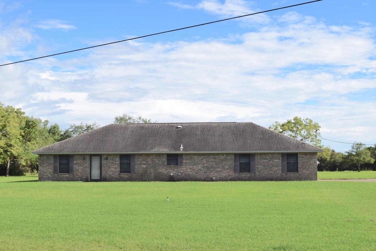 Property Photo:  8077 Rice Ln  TX 77705 