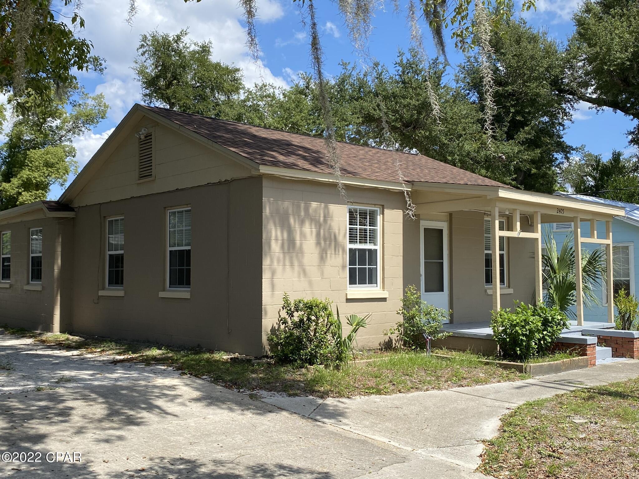 Property Photo:  2405 E 3rd Street  FL 32401 