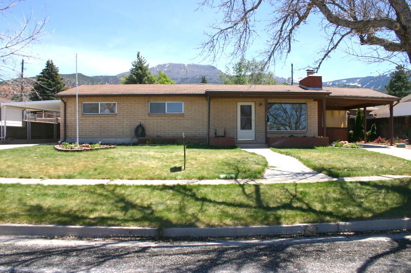 Property Photo:  158 Monterey Dr  UT 84720 