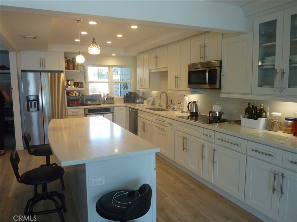 Property Photo: 16162 Tortola Circle CA 92649