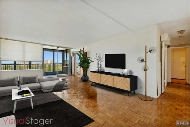 Property Photo: 6 Horizon Road #1708 NJ 07024