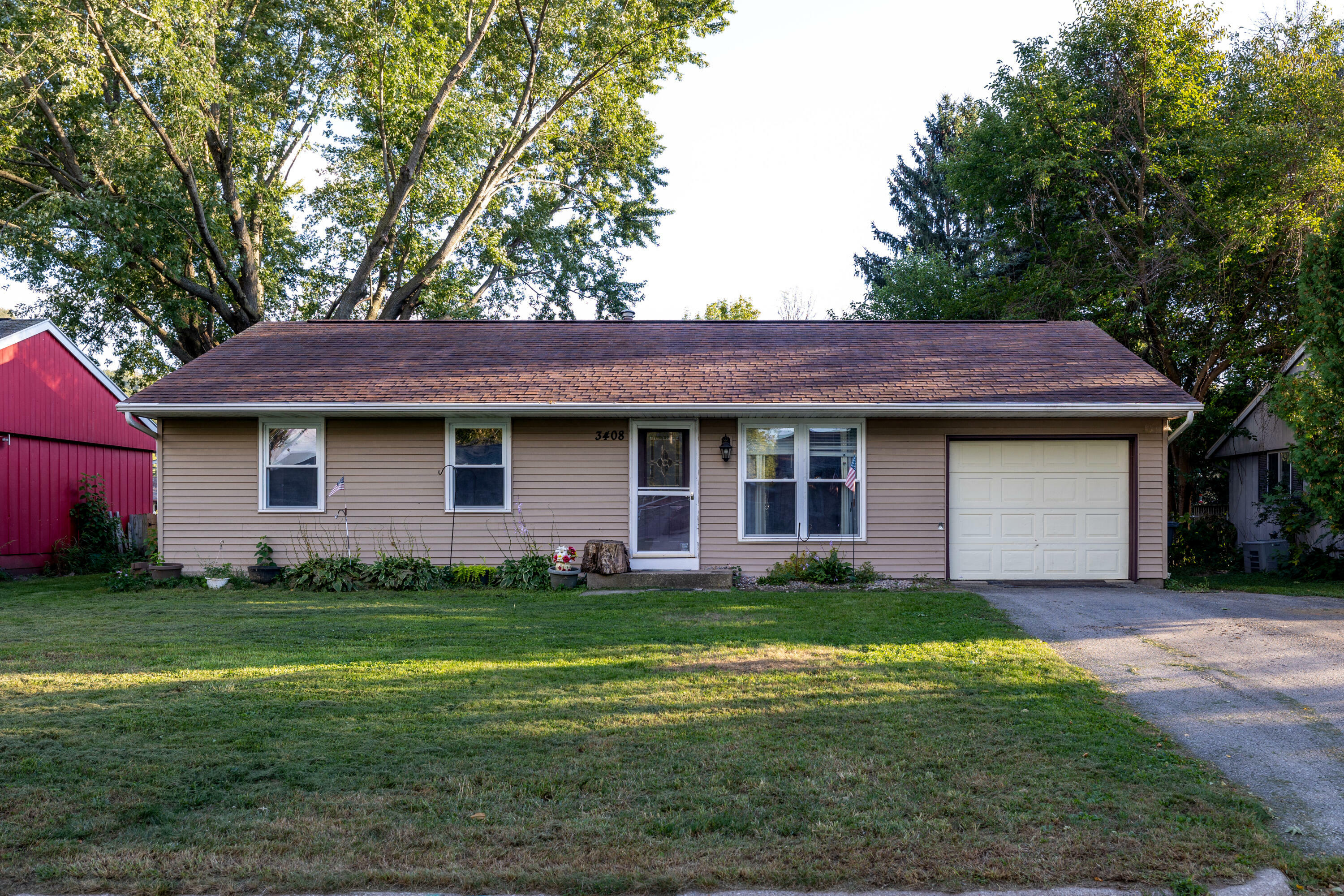 Property Photo:  3408 Leonard St  WI 54601 