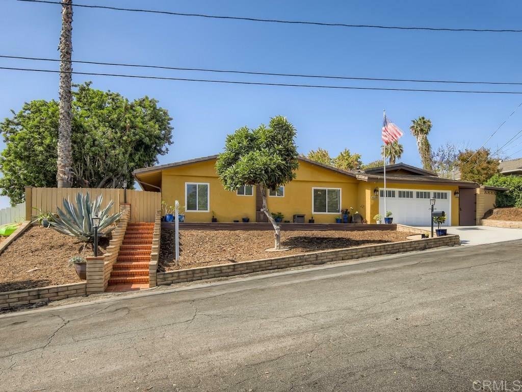 Property Photo:  1159 Suburban Hills Drive  CA 92027 