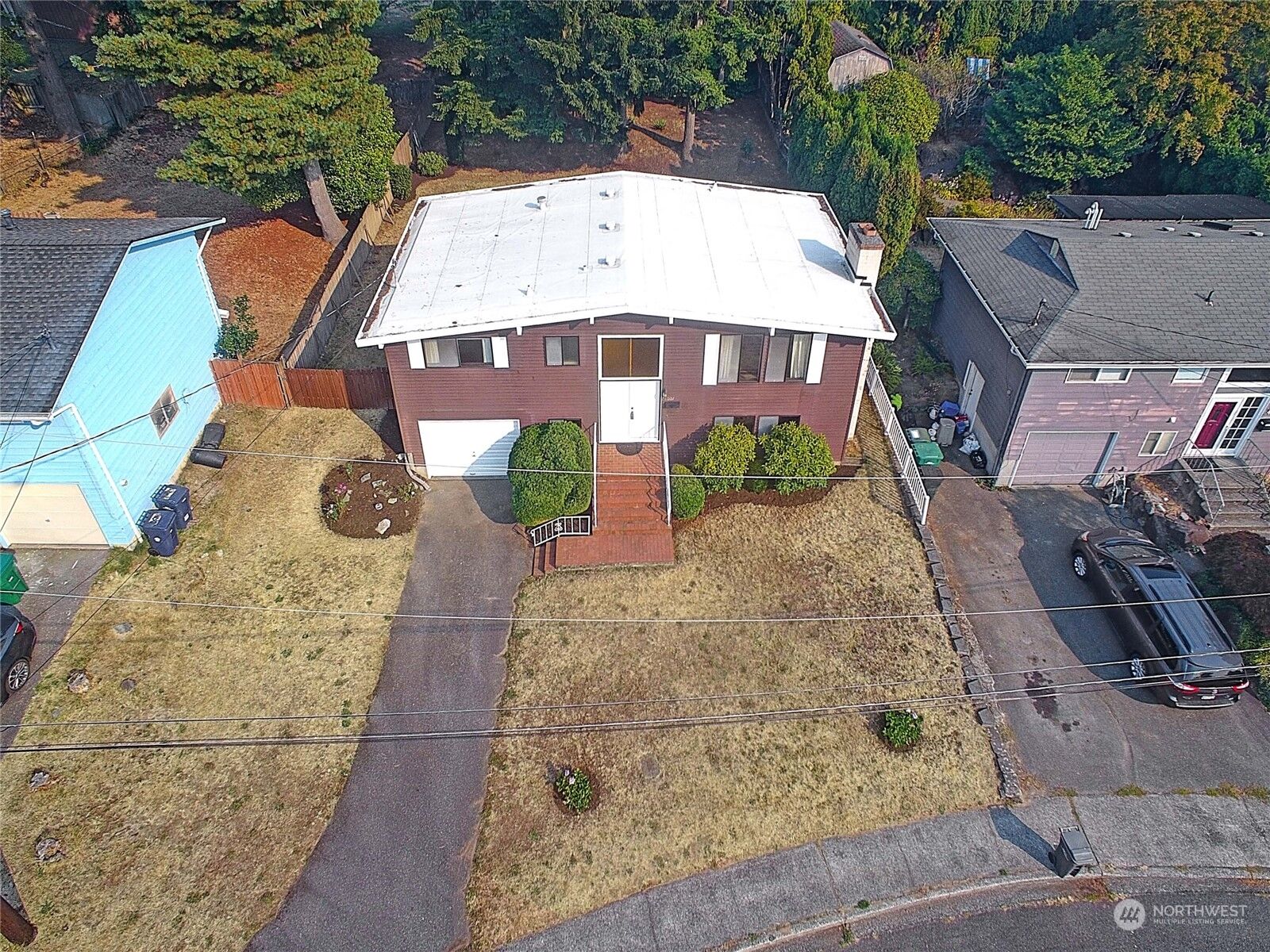 Property Photo: 4805 239th Street SW WA 98043