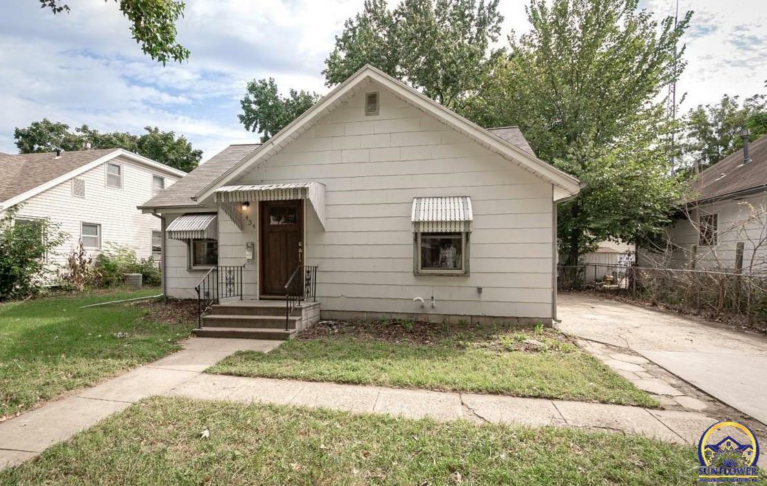 434 NE Twiss Ave  Topeka KS 66616 photo