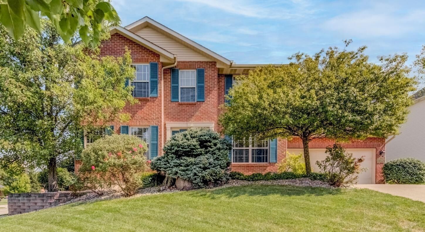 Property Photo:  5042 Elk Fairways Dr  OH 45011 