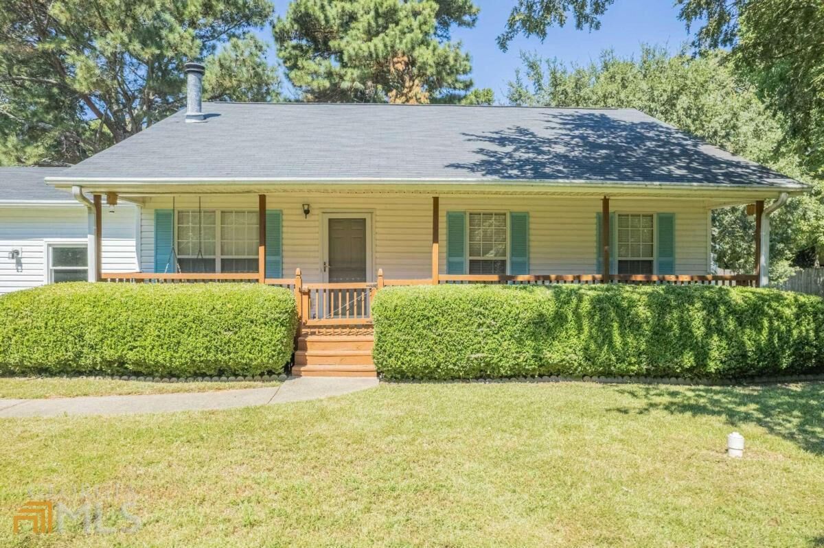 Property Photo:  7210 Fields Drive  GA 30041 