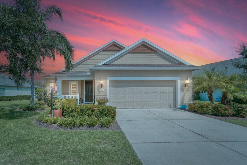 Property Photo:  11741 Forest Park Circle  FL 34211 